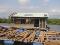 Ứng dụng điện NLMT cho nhà bè